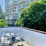 Jackie House 3*