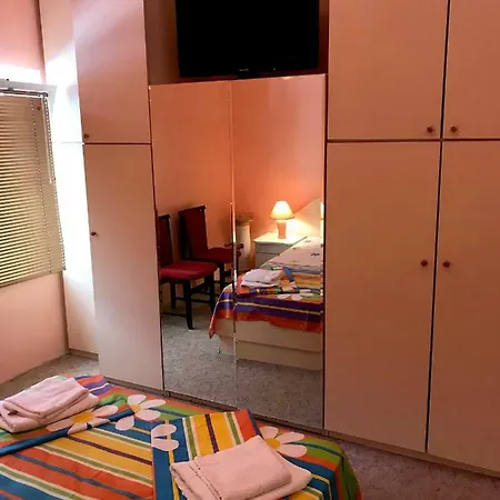 Gasthof Jackie House Warna