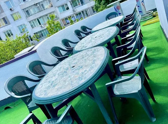 Jackie House Konukevi 4*