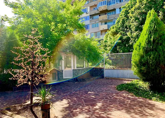 Jackie House Konukevi Varna